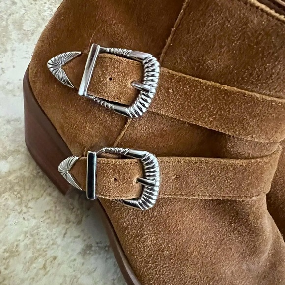 Steve Madden Ankle Bootie - Picture 4 of 5